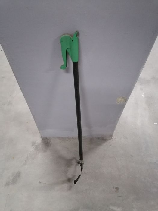 Pinça recolhedora de Objectos