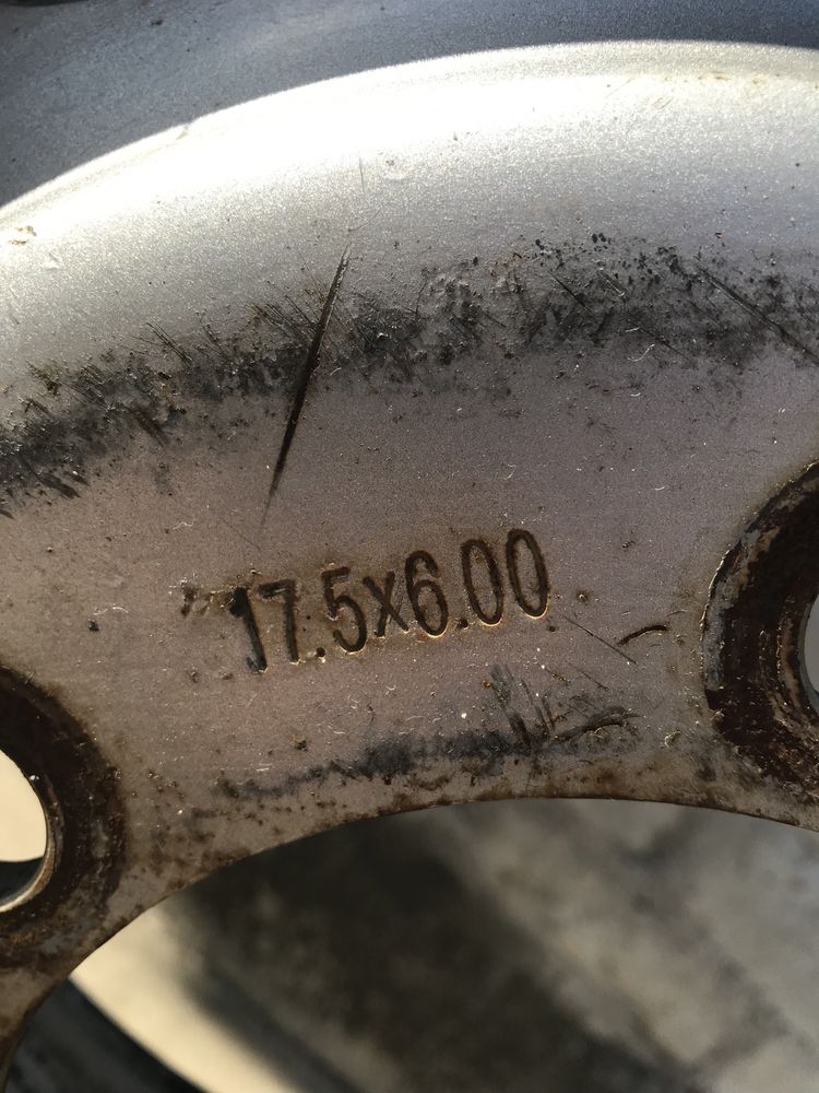Продам колесо в сборе