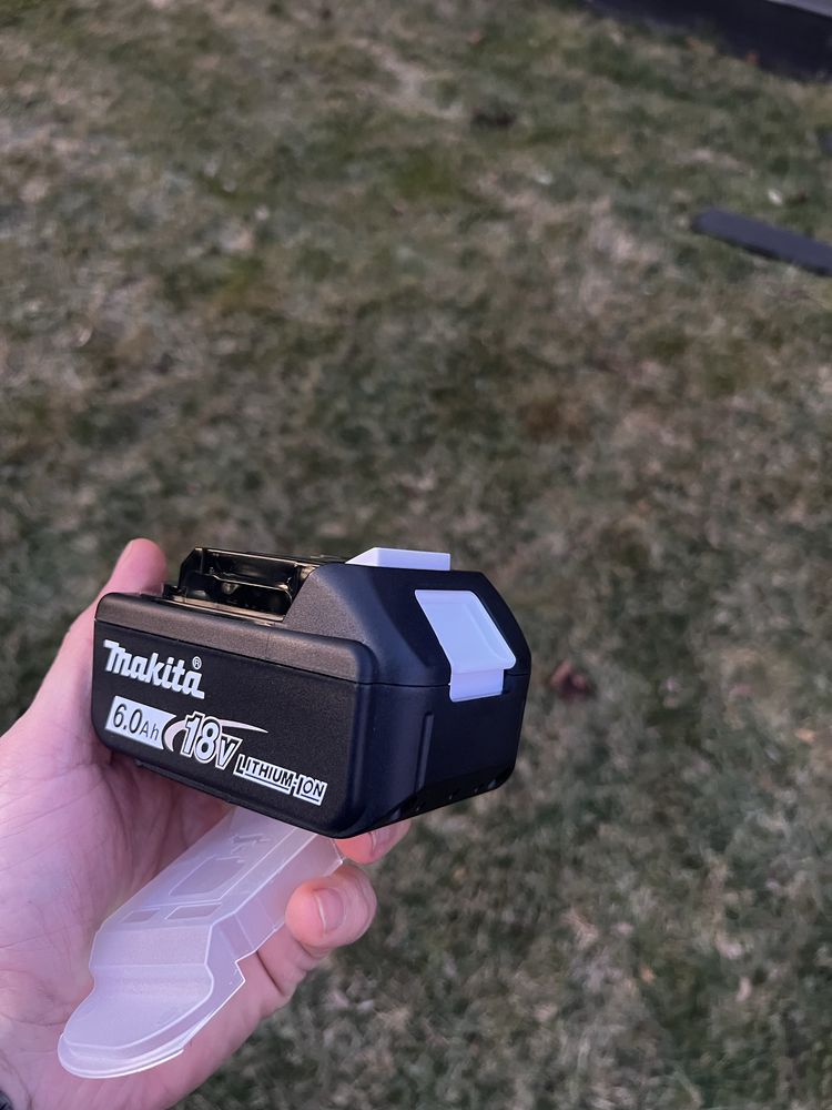 Акумулятор Makita LXT 18В 6 Аh BL1860B. BL1850B