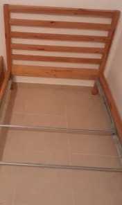 Cama solteiro Ikea 90x200