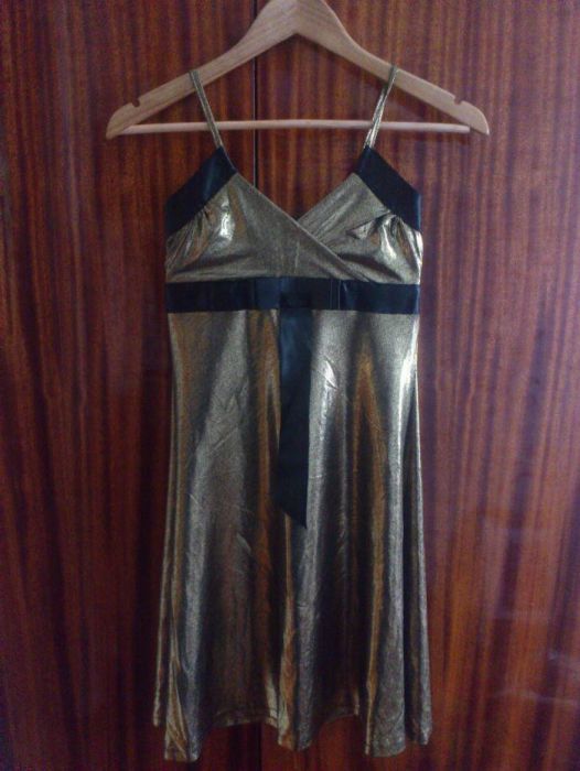Коктельное платье - сарафан, золотое
