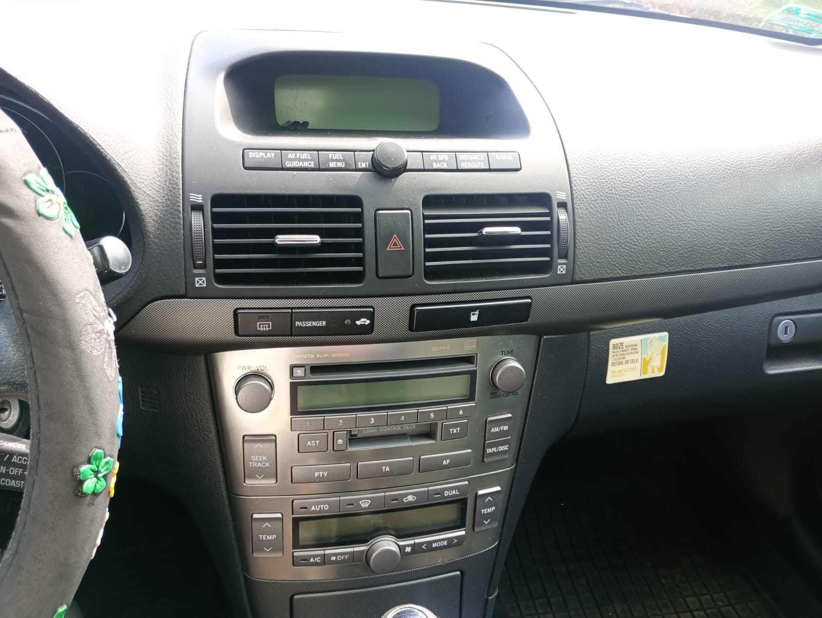 Sprzedam Toyota Avensis 2.0 D4D Sedan