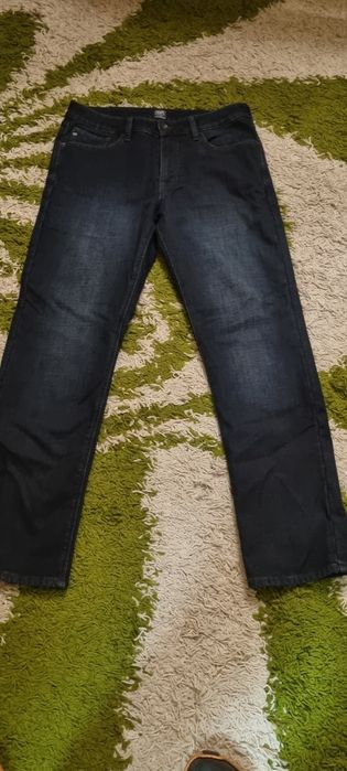 Продам теплые джинсы на флисе стрейч пр-во  Турция