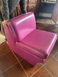 Sofá rosa de salão de cabeleireiro