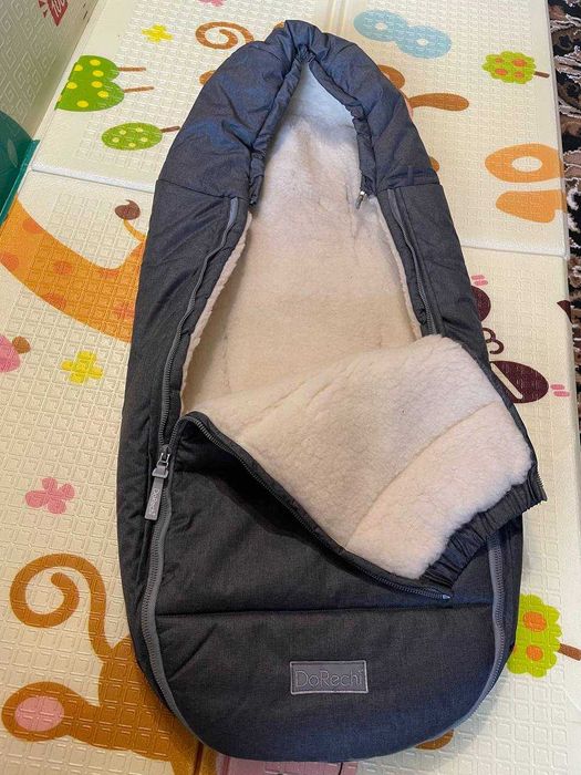 Конверт-кокон зимовий на натуральній овчині фірми DoRechi