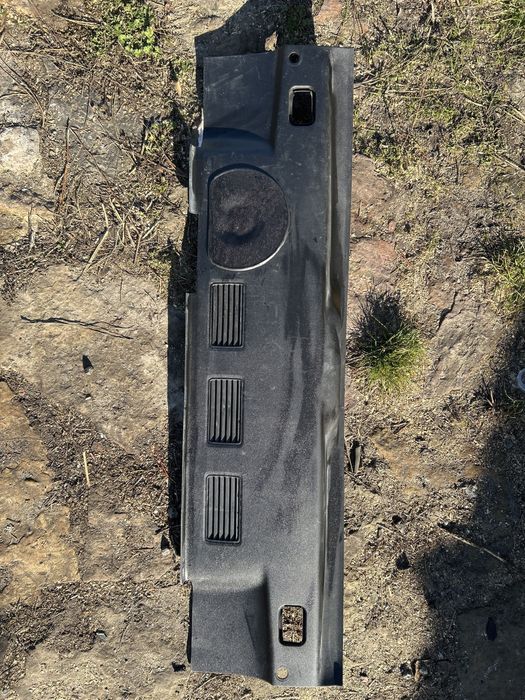 Chevrolet corvette c7 stingray tylna ściana bagażnika obudowa