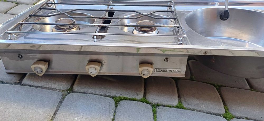 Kuchenka 2 palnikowa  z grillem i  zlewem przyczepa kempingowa kamper