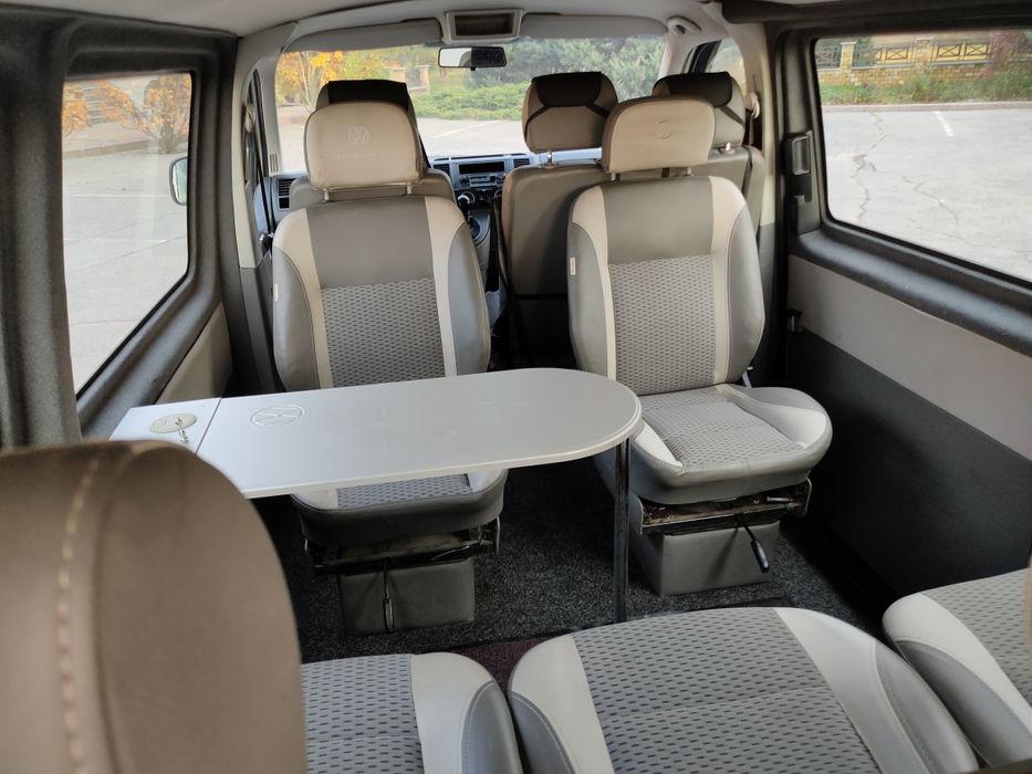 Volkswagen Transporter Club пассажир 8 мест 1,9 без турбины ! Перегон