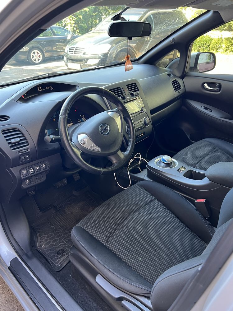 Nissan Leaf 2013