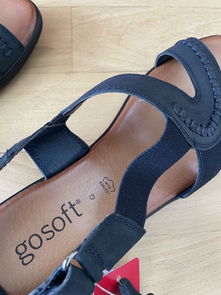 Sandały gosoft granatowe 37