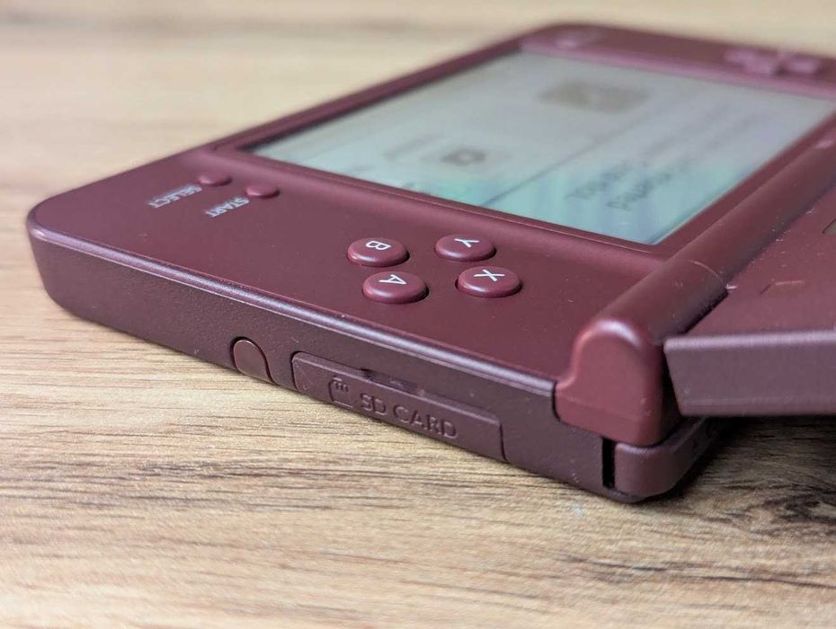 Nintendo DSi XL Burgundy
