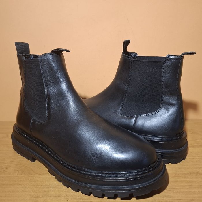 Чоловічі фірмові черевики Asos