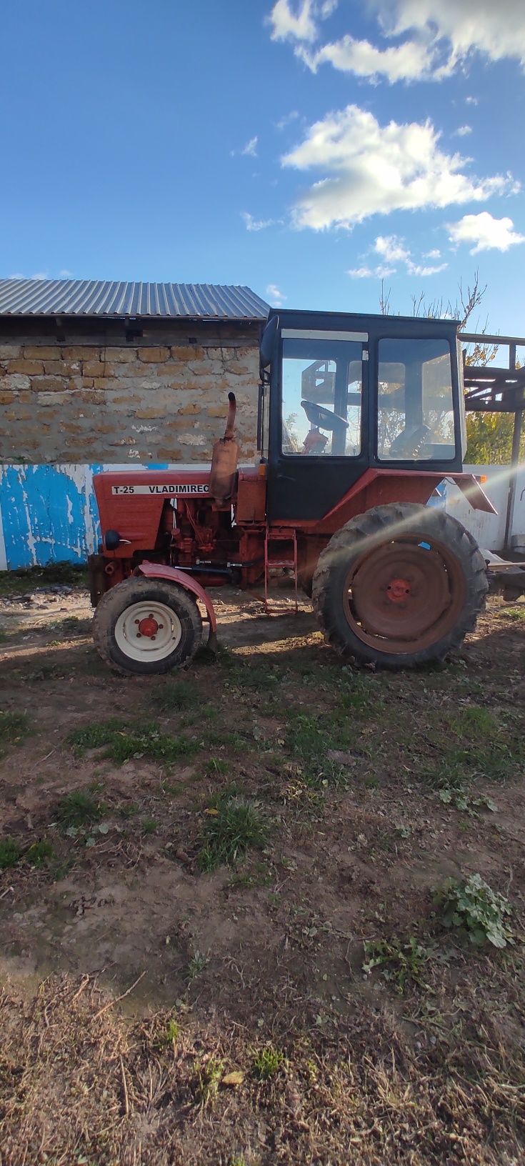 Продам Трактор Т-25