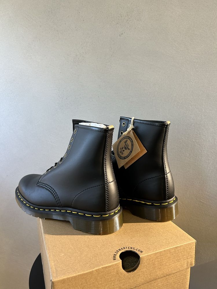 Dr.Martens 1460 Vegan