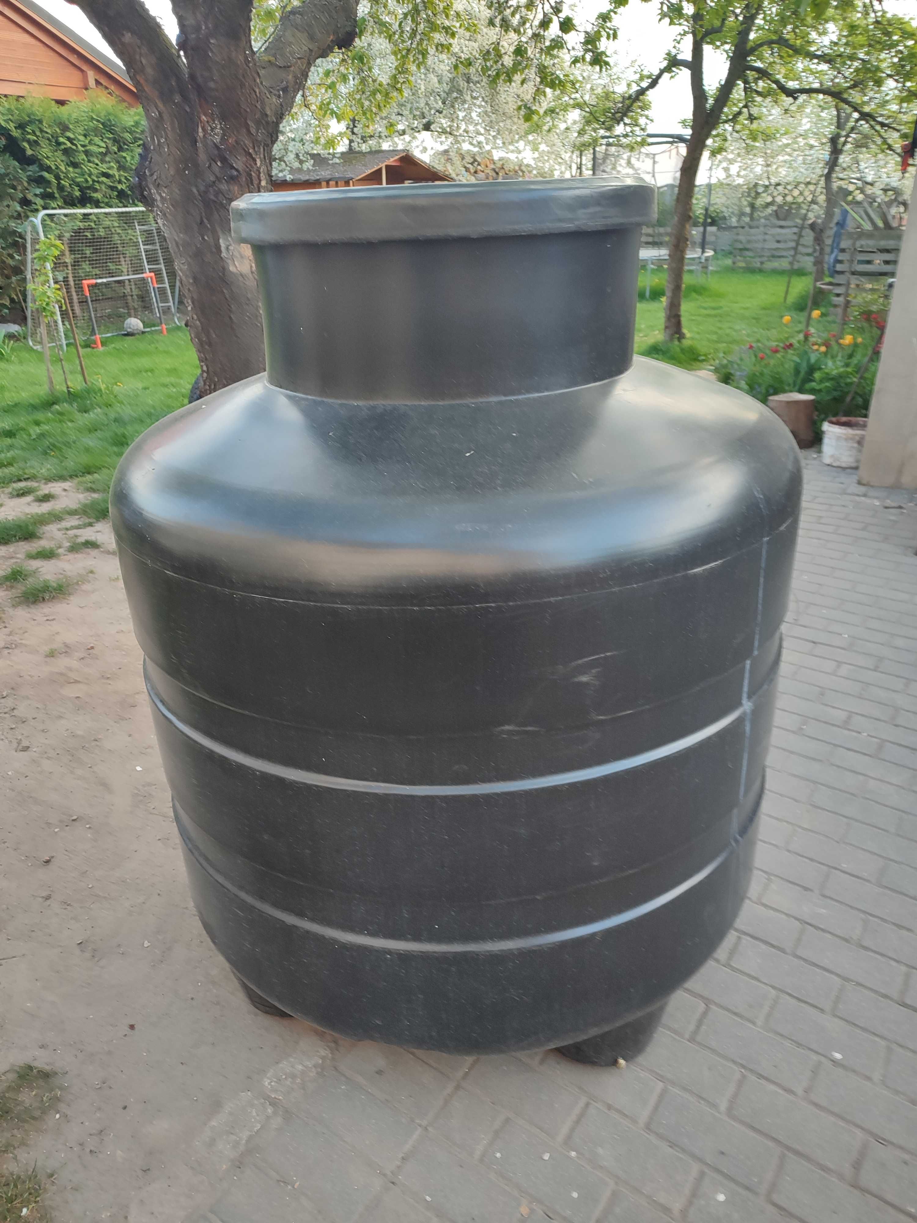 Nowy zbiornik na deszczówkę