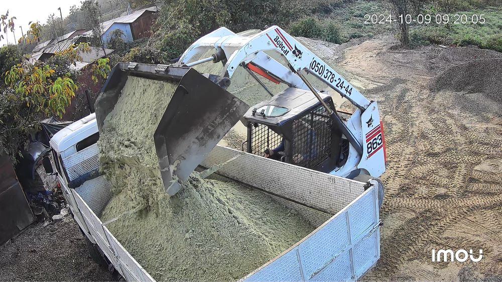 BOBCAT 863 бобкат погрущик навантажувач