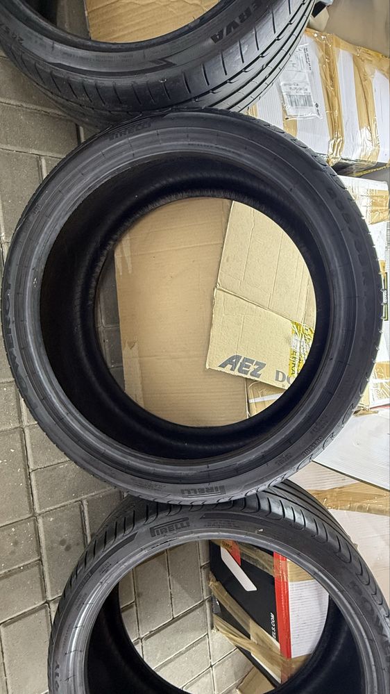 Opony Pirelli/Minerva 19 Cali