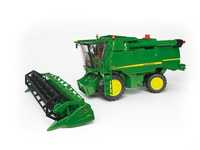 Іграшка Bruder комбайн John Deere T670i (02132)