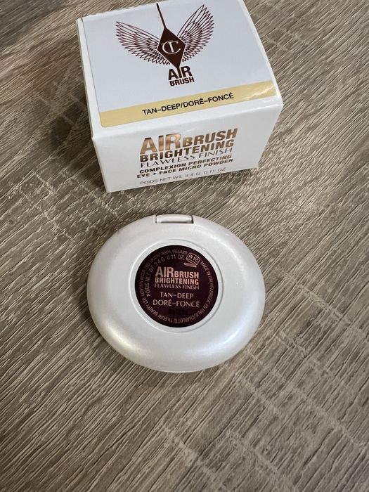 Charlotte Tilbury airbrush puder nowy!