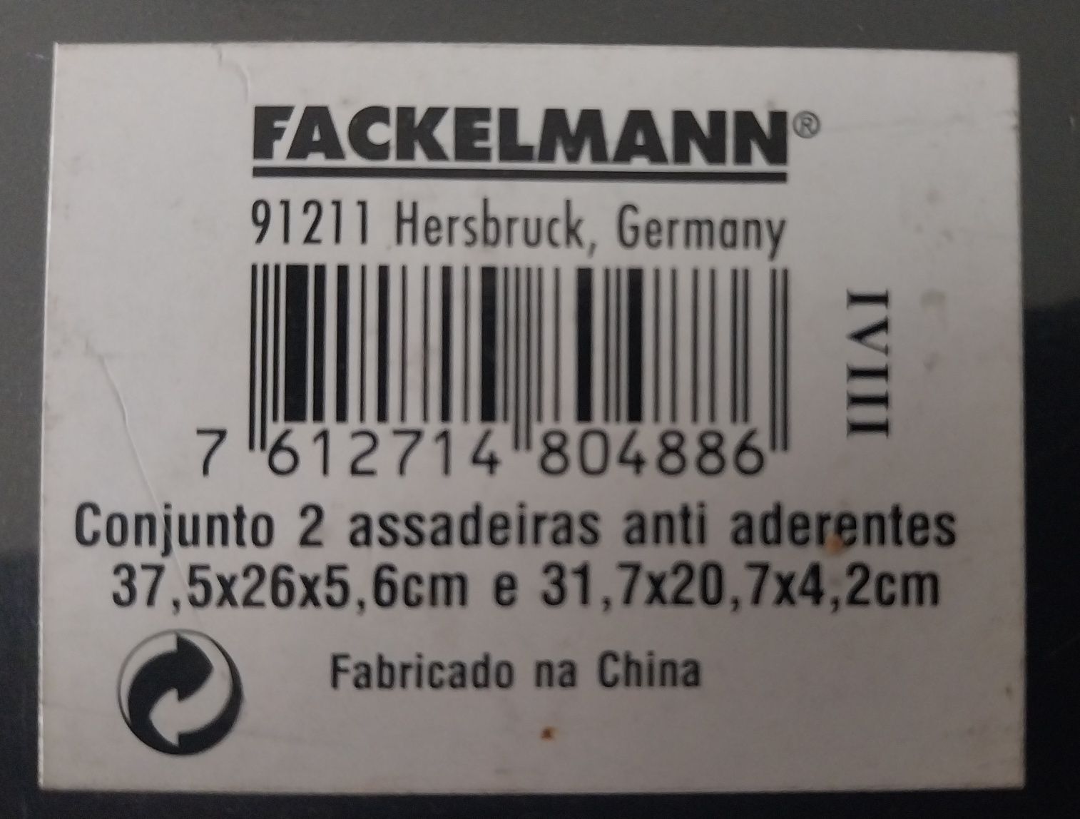 2 Assadeiras antiaderente da marca alemã FACKELMANN, Novas e Embaladas