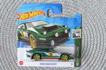 Hot Wheels autko "Resorak" DIMACHINNI VELOCE edycja 2023r.
