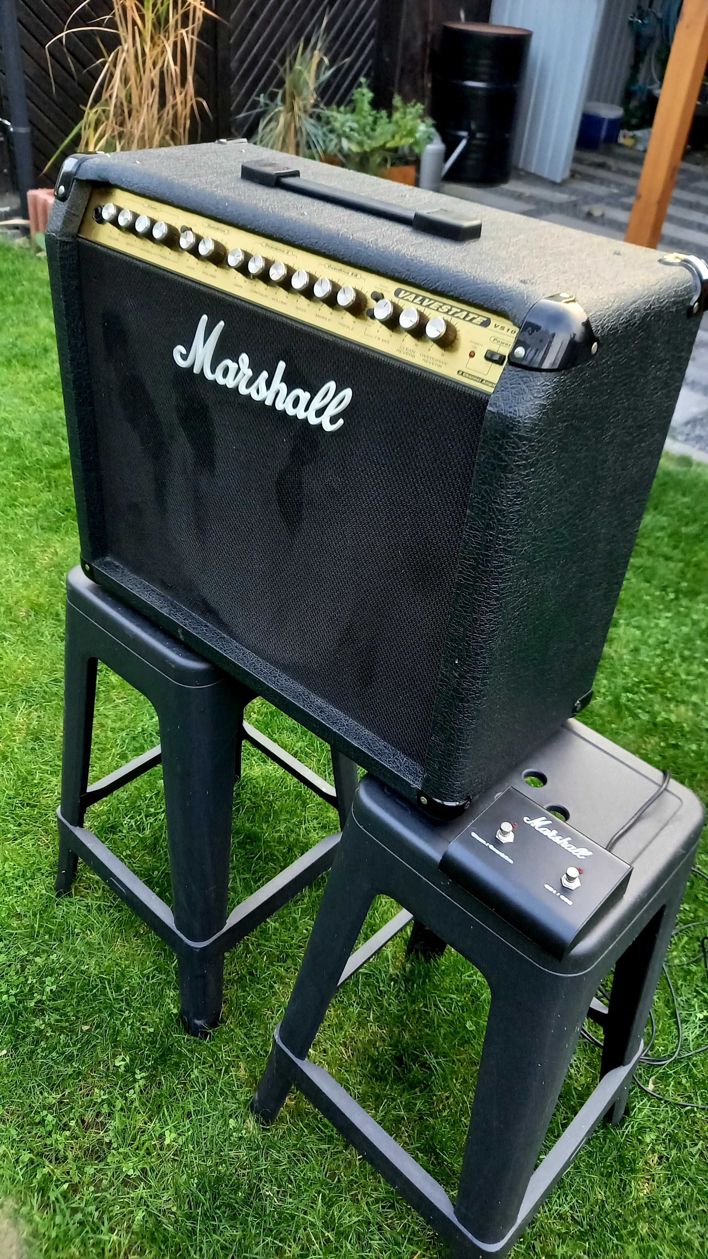 Marshall Valveststate Vs100 + footswich