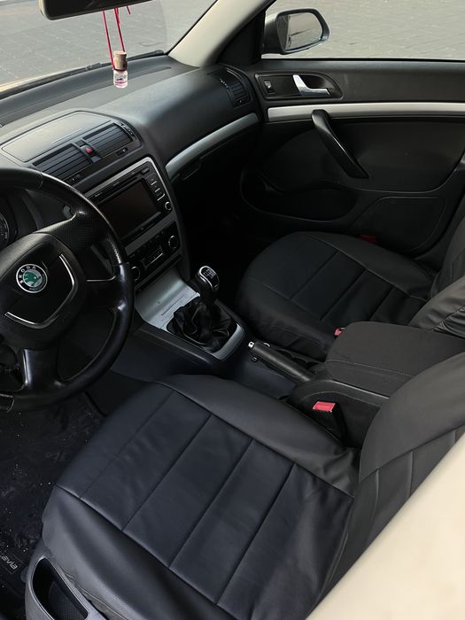 Офіційна Octavia a5 1.9 TDl 2012 року.
