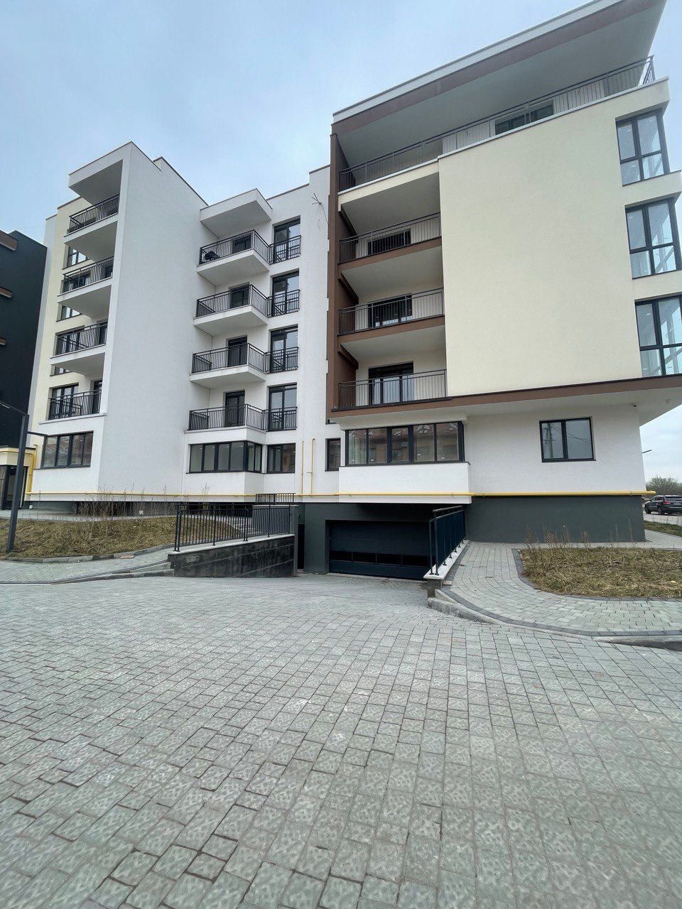 Продаж 3-кімнатної квартири в новобудові по вул. Трускавецькій