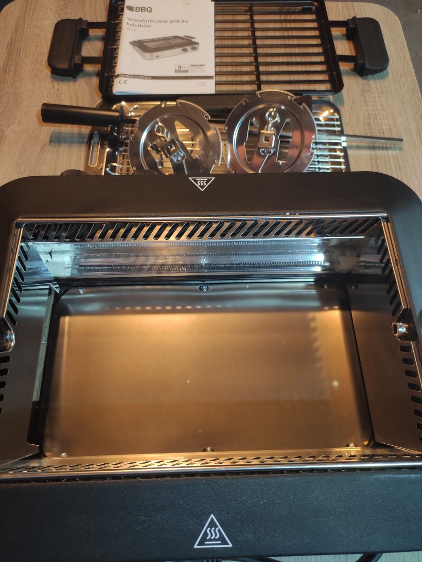 Grill elektryczny do kebabów z funkcją podczerwieni