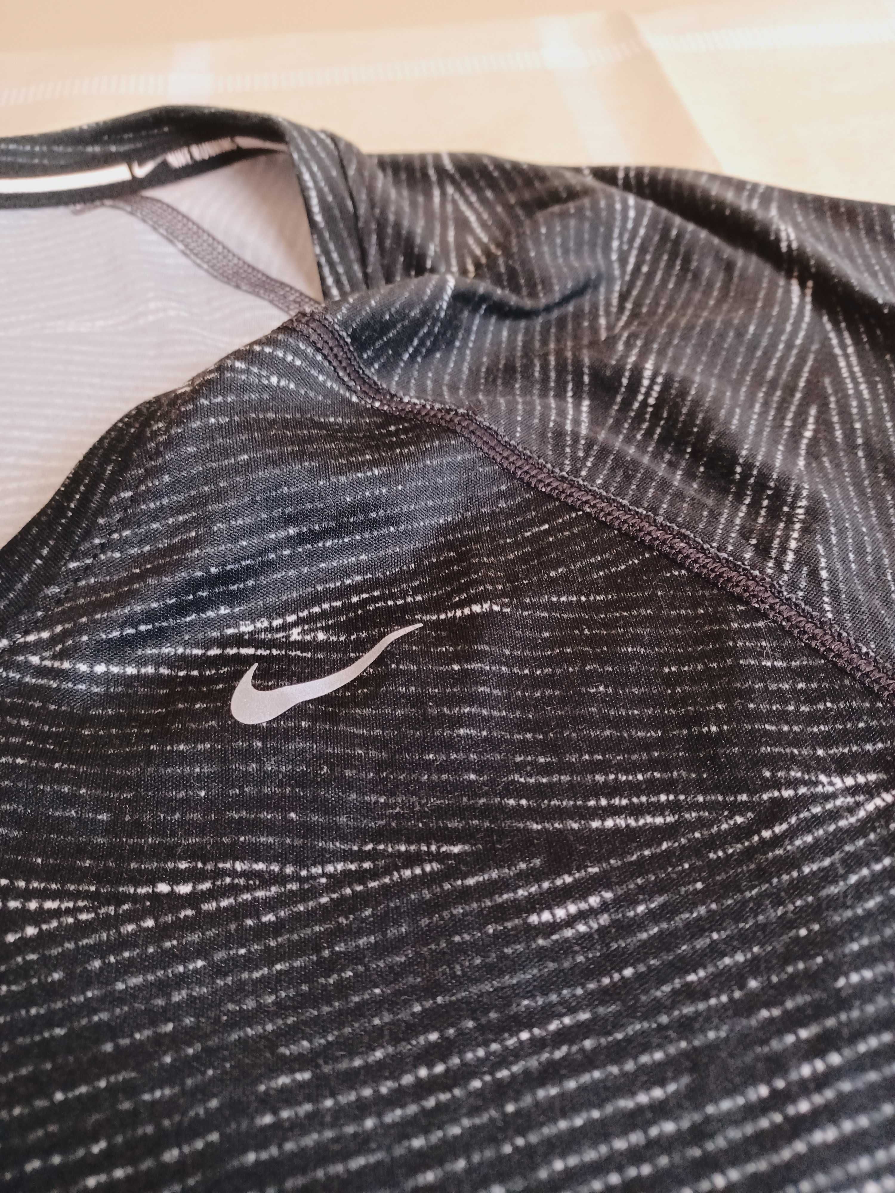 Nike koszulka biegowa. Termo. Damska w rozmiarze XL.