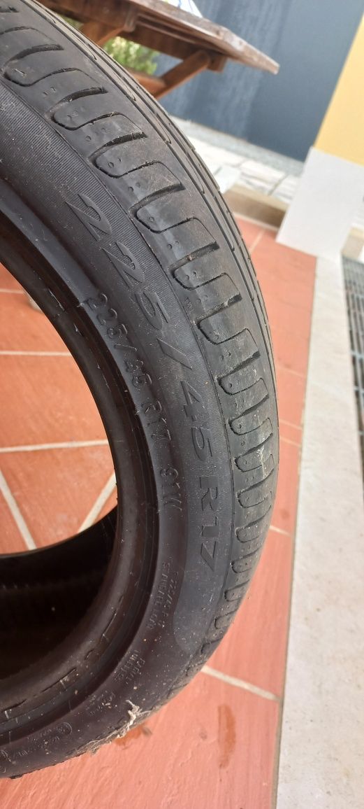 Pneu 225 45 R17 pirelli cinturato P7