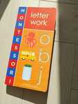 Montessori letter work - szorstkie litery