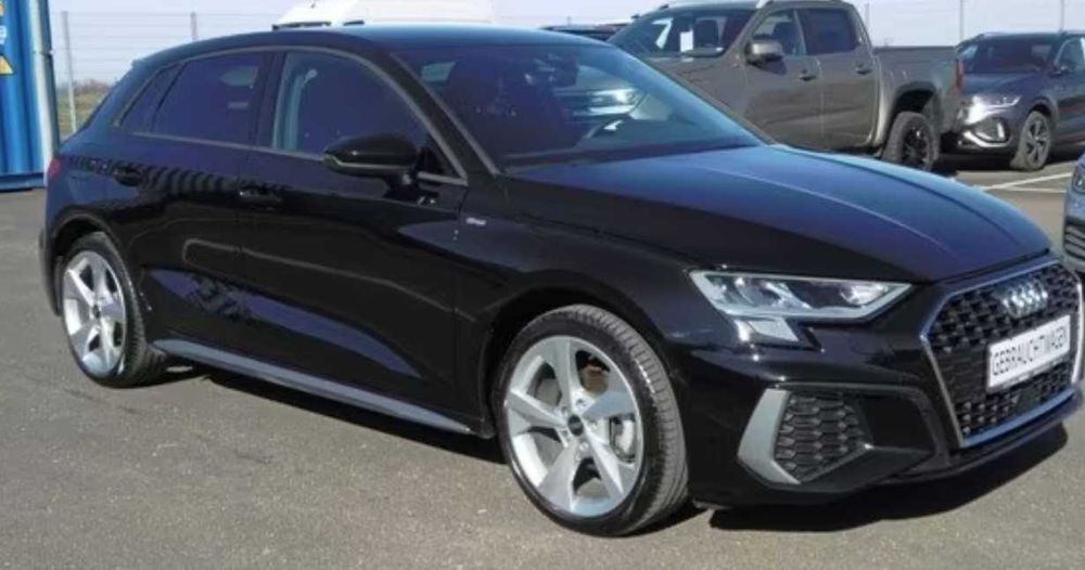 Бампер Audi A3 Sportback Ауді А3 розборка шрот