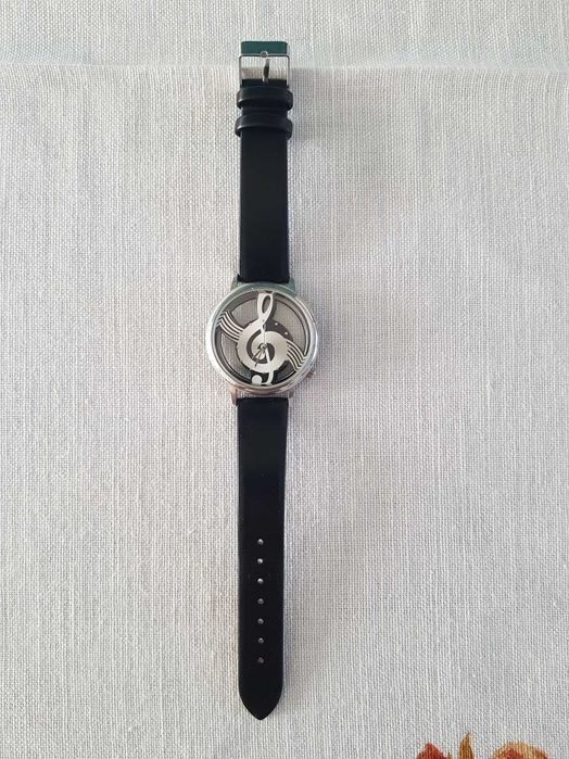 Zegarek nareczny przezroczysty klucz wiolinowy gadzet muzyczny meloman