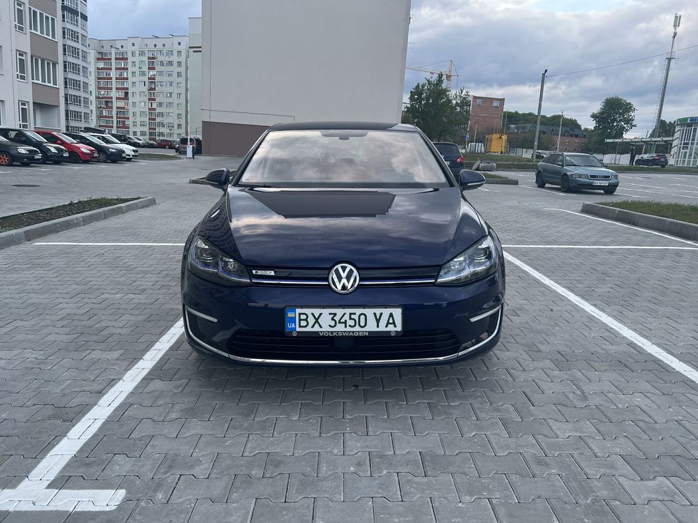 Volkswagen E-golf 36KwT Highline