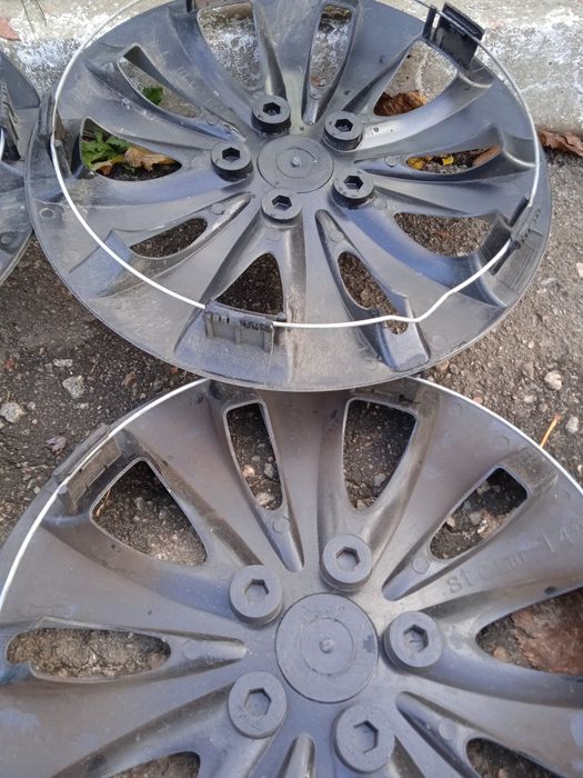 Комплект ковпаків на 14