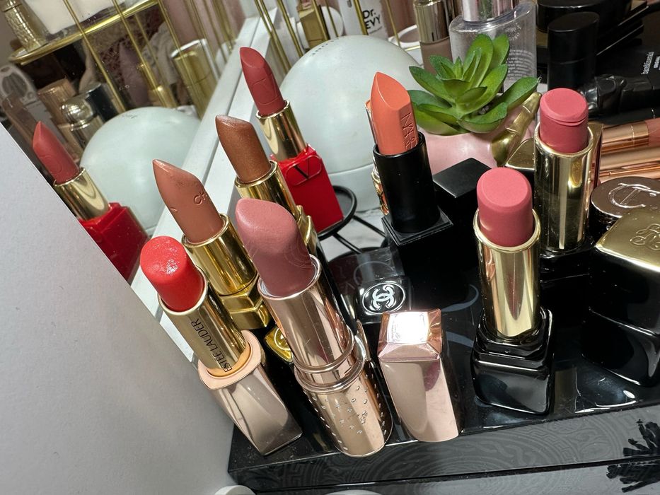 Помада блеск оригинал Dior Nars chanel hermes YSL Dolce Charlotte Pet