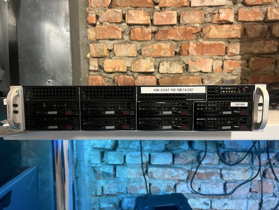 Сервер Supermicro Xeon E5-2695 v4