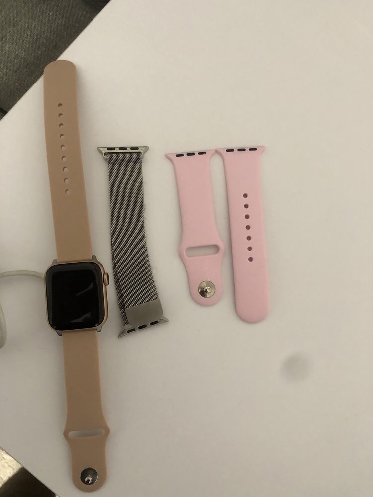 Apple Watch 4 Gold