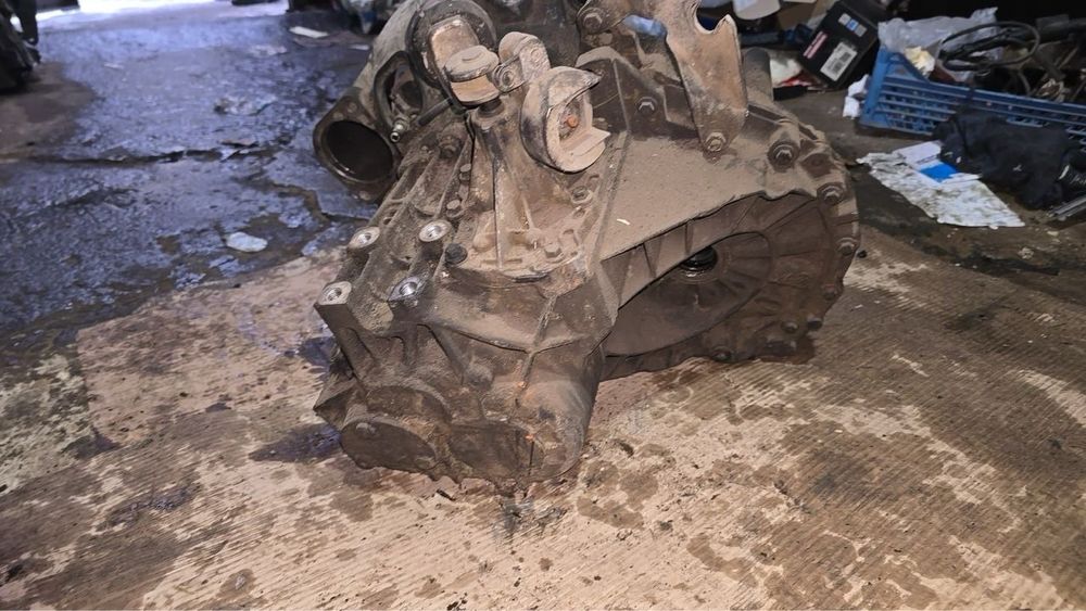 Коробка передач МКПП5 957T-7F096 VAG Sharan Ford Galaxy 1995-2010