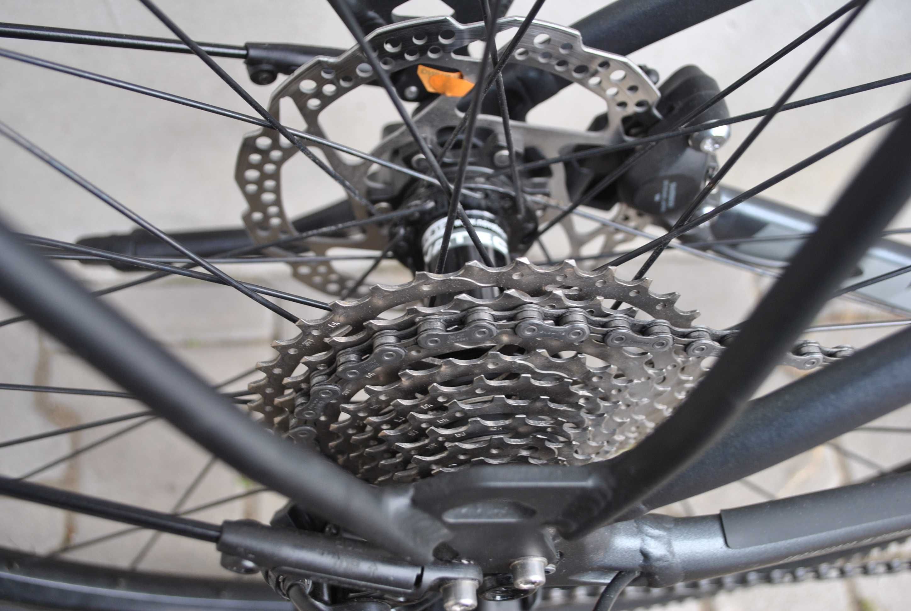 Idealny Gravel Focus Atlas 6.7 Shimano GRX Rozmiar M 54cm