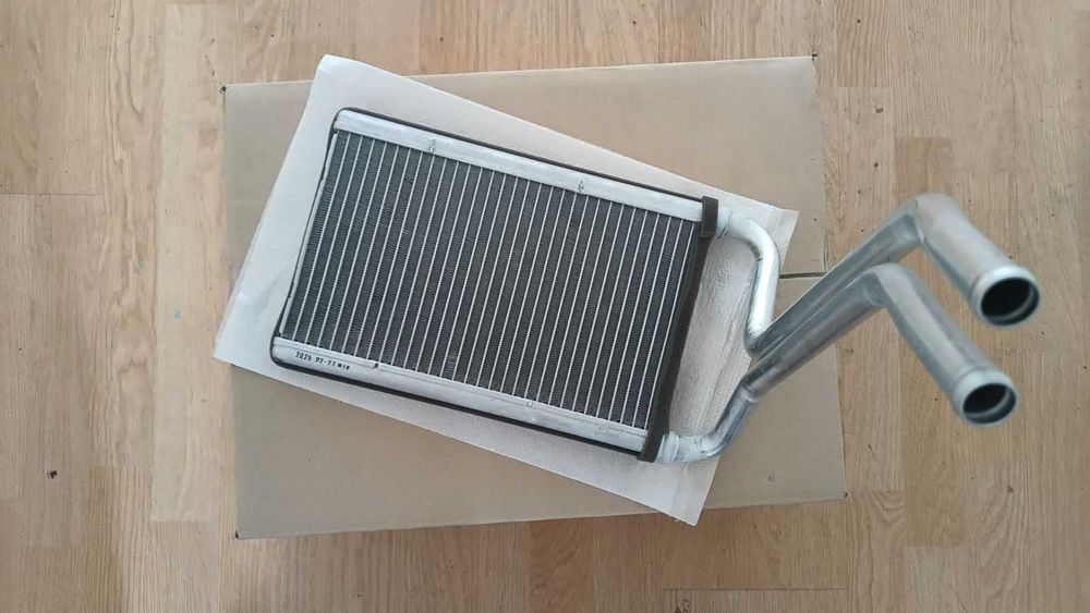 Радіатор пічки KIA MOHAVE