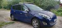 Renault Grand Scenic 2011