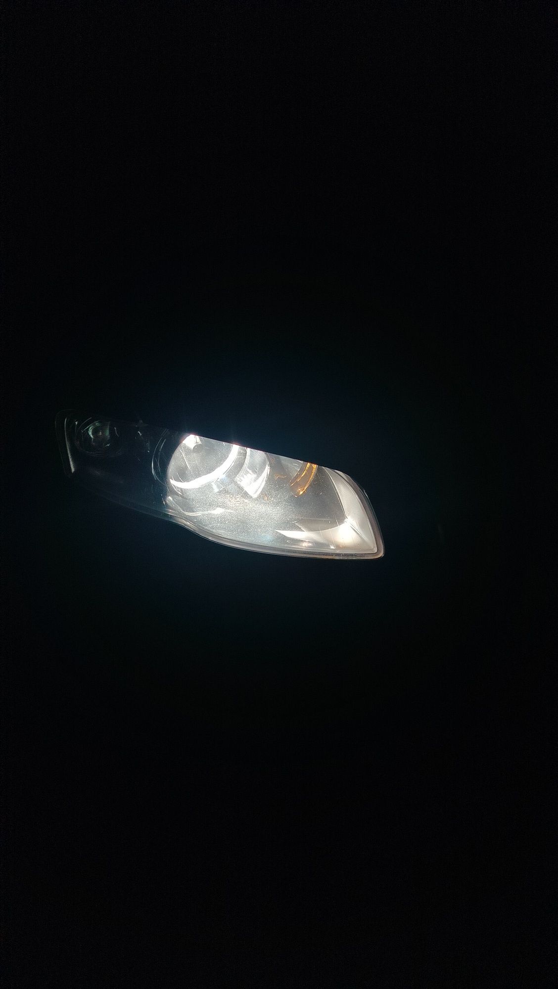 Lampy Reflektory Halogenowe Audi A4 B7 oryginalne SLine