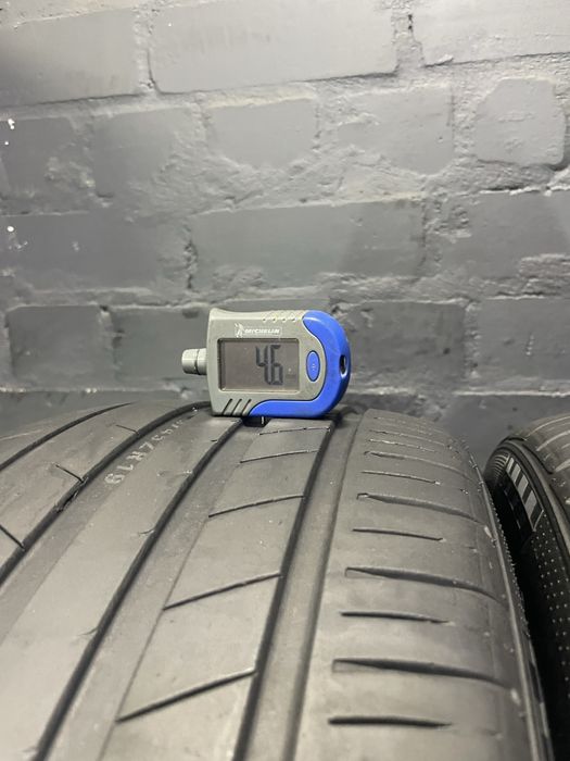 2шт 235/45 R19 Habilead HeadKing S2000