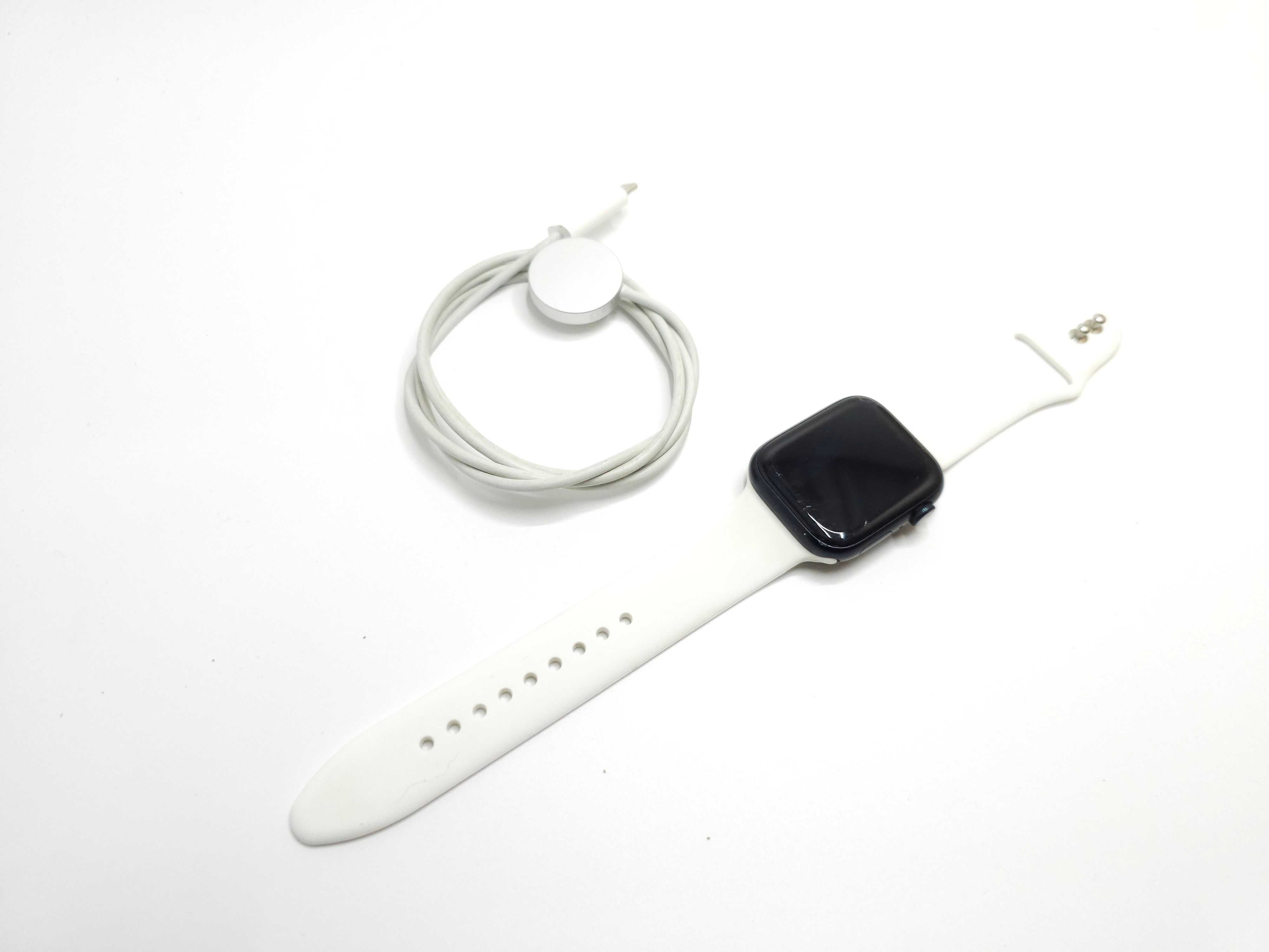 Apple watch 8 gps 45mm retina oled zdrowie sport ładowarka magnetyczna