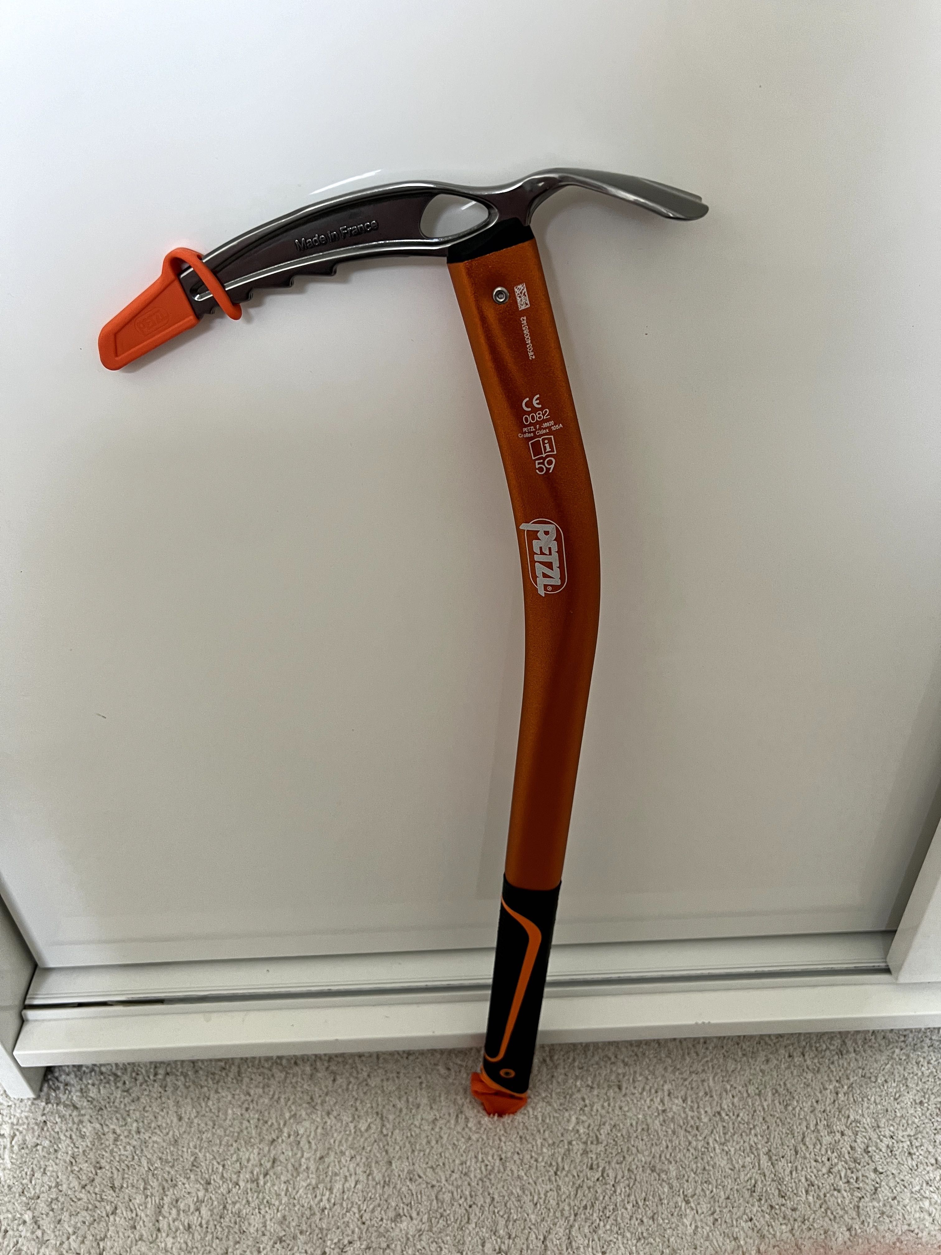 Czekan Petzl Summit Evo 59cm Nowy