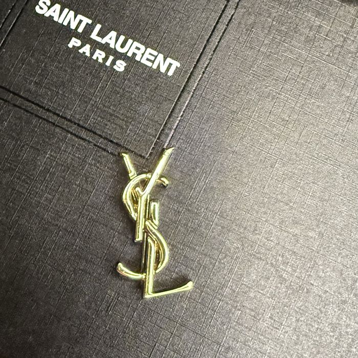 Broszka YSL mała złota