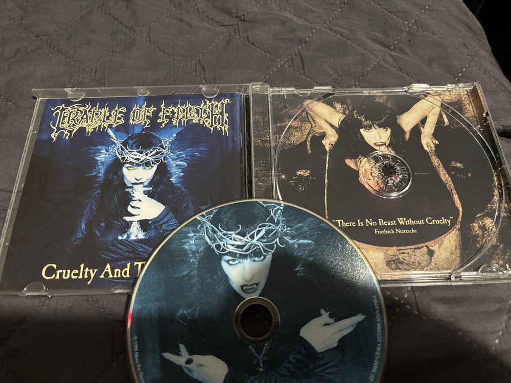 Cradle of Filth- Cruelty and the Beast cd