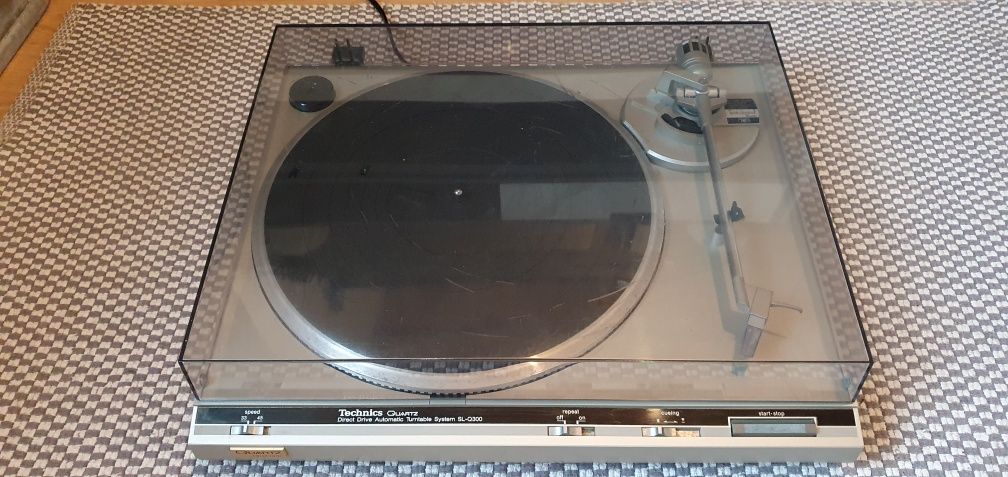 Technics SL-Q300, gramofon automatyczny